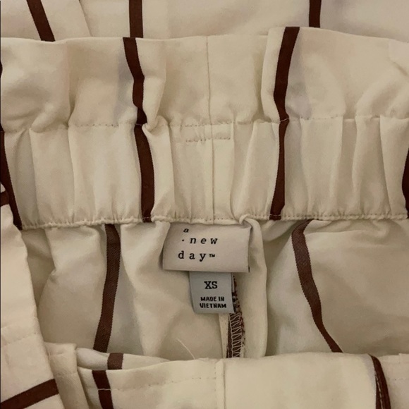 A New Day Cream High Waist Cropped Wide Leg Pants - Picture 6 of 6